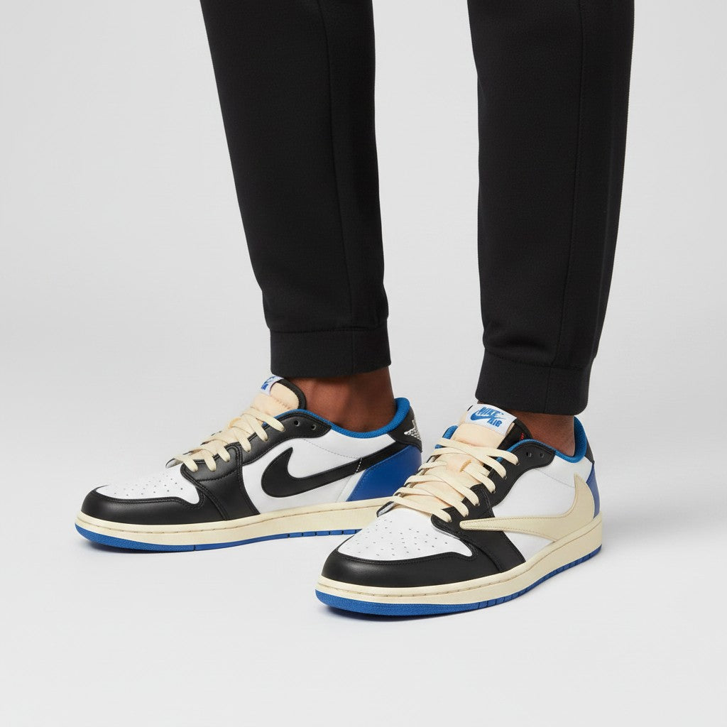 Men's White Black & Blue Colour-Block Low-Top Sneakers