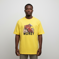 Model wearing the yellow cash grab oversized t-shirt