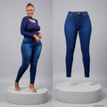 Nigerian Female Model – Dark Blue High-Waist Skinny Jeans