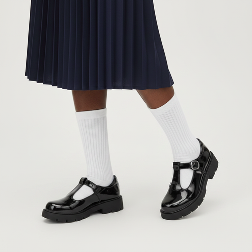 Mary Jane Shoes – Leg Focus